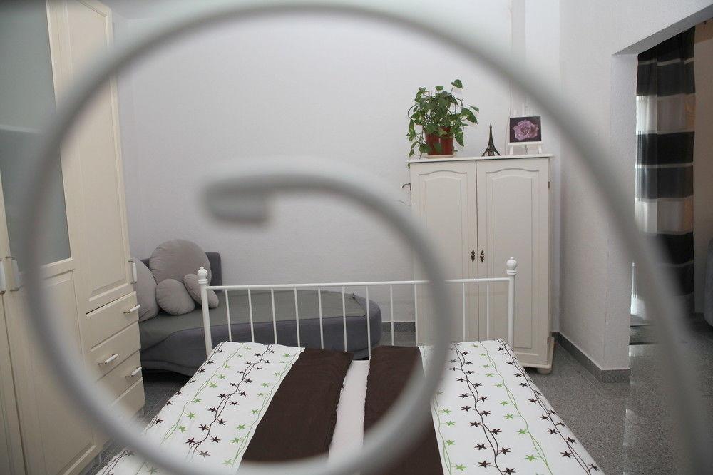Apartamento White House Bochum Ehrenfeld Exterior foto