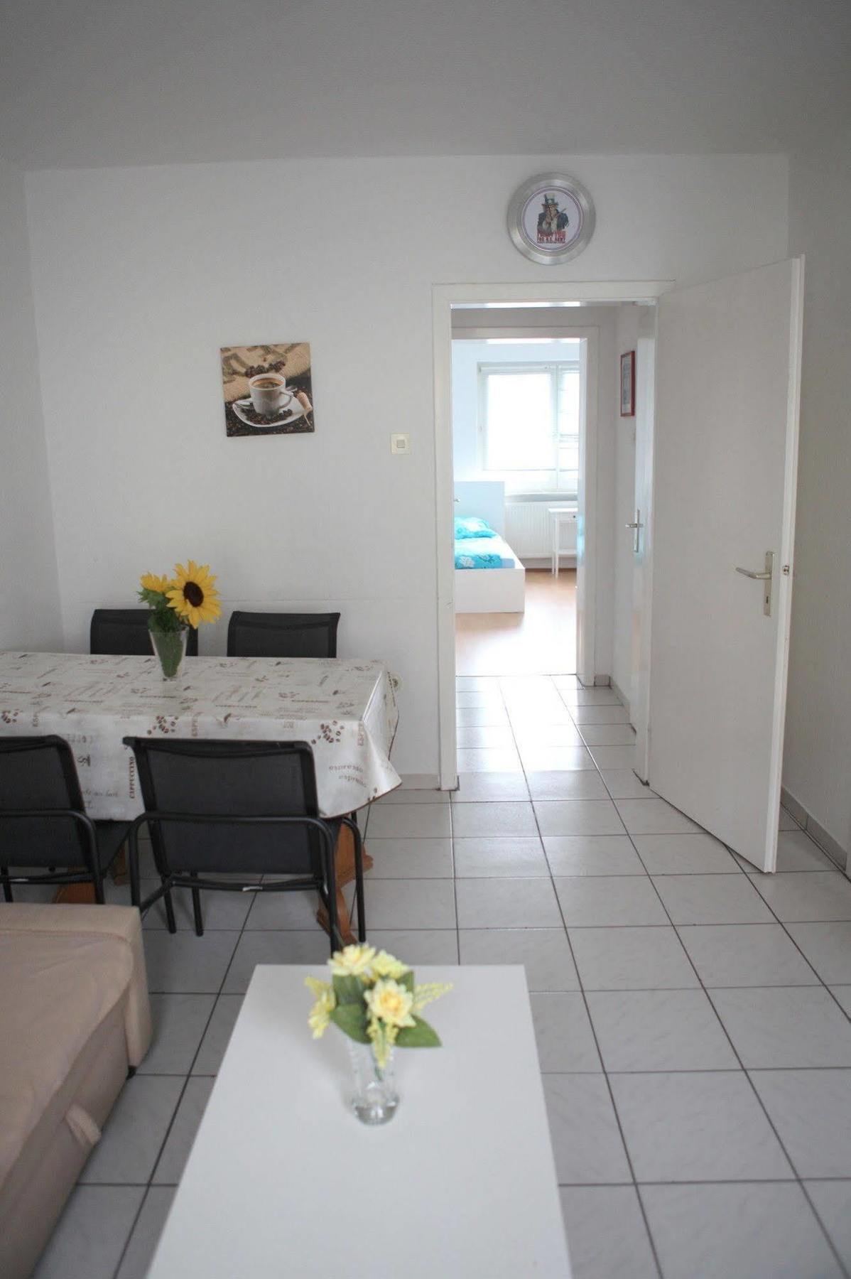 Apartamento White House Bochum Ehrenfeld Exterior foto